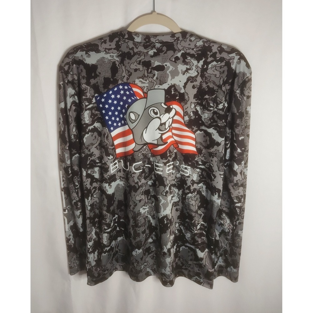 Buc-ees Mens Gray Camo American Flag LS Performance Shirt Tee Size Small EUC